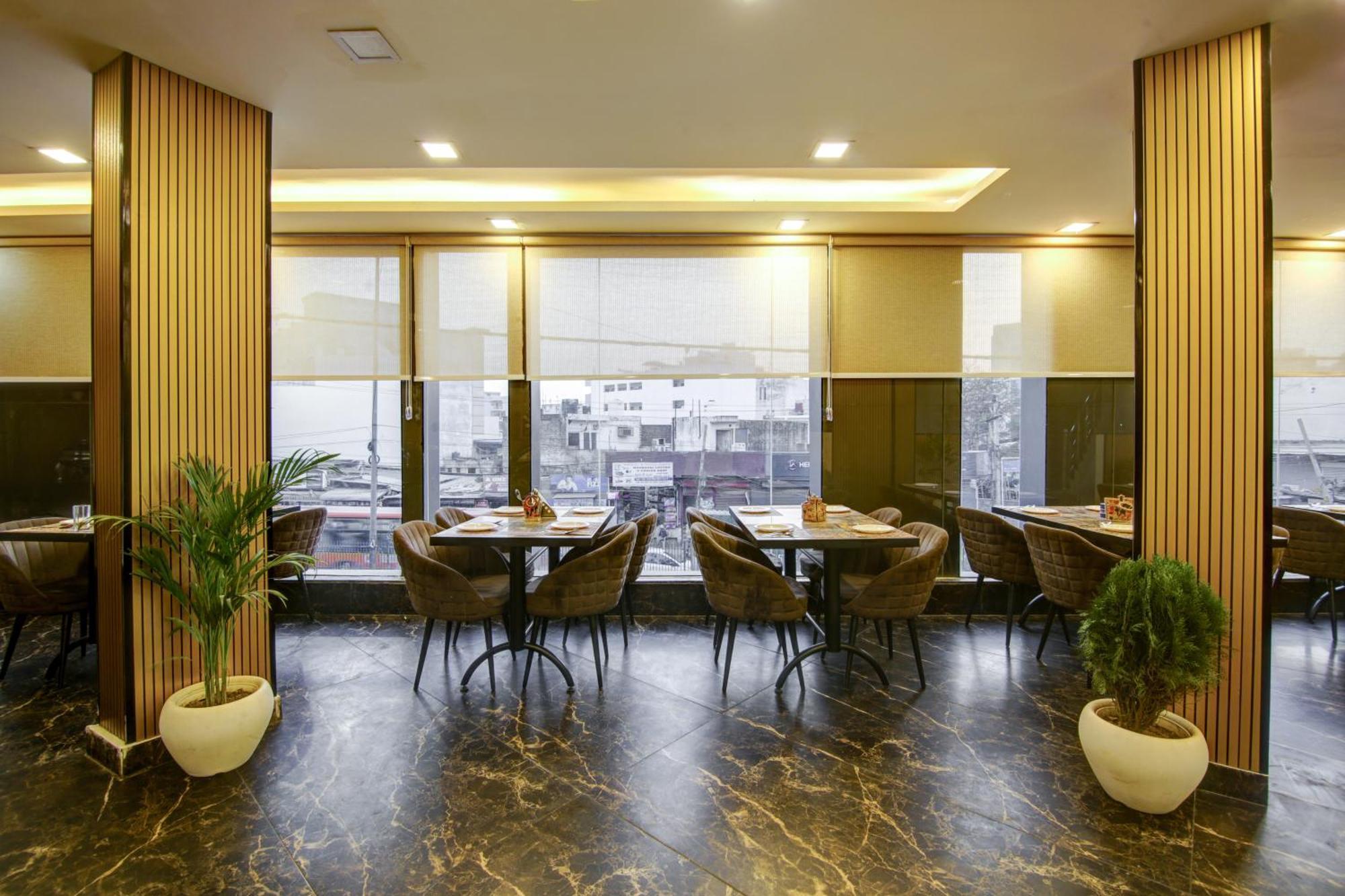Hotel The Prithvi Near Delhi Airport Yeni Delhi Dış mekan fotoğraf