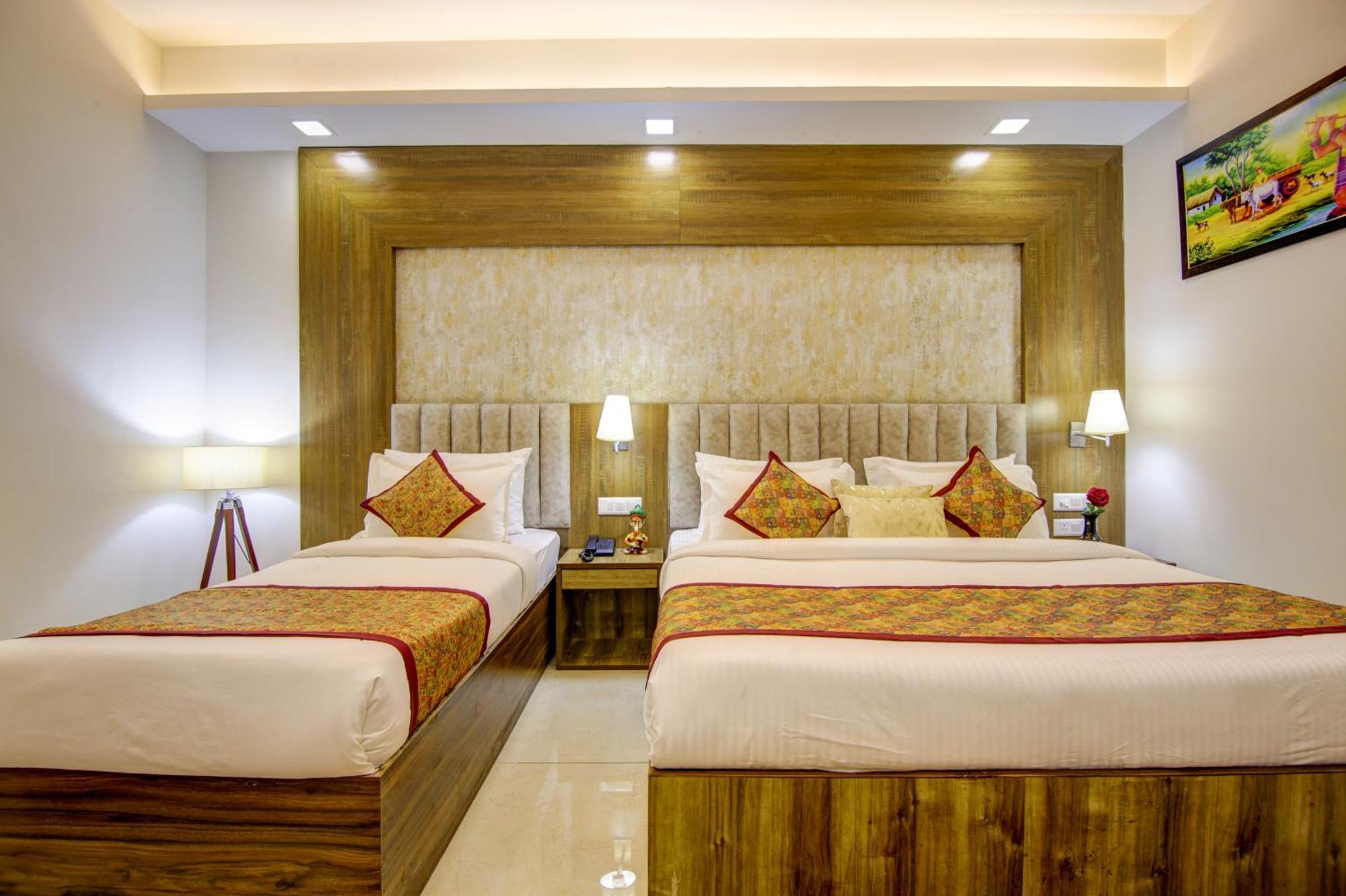 Hotel The Prithvi Near Delhi Airport Yeni Delhi Dış mekan fotoğraf